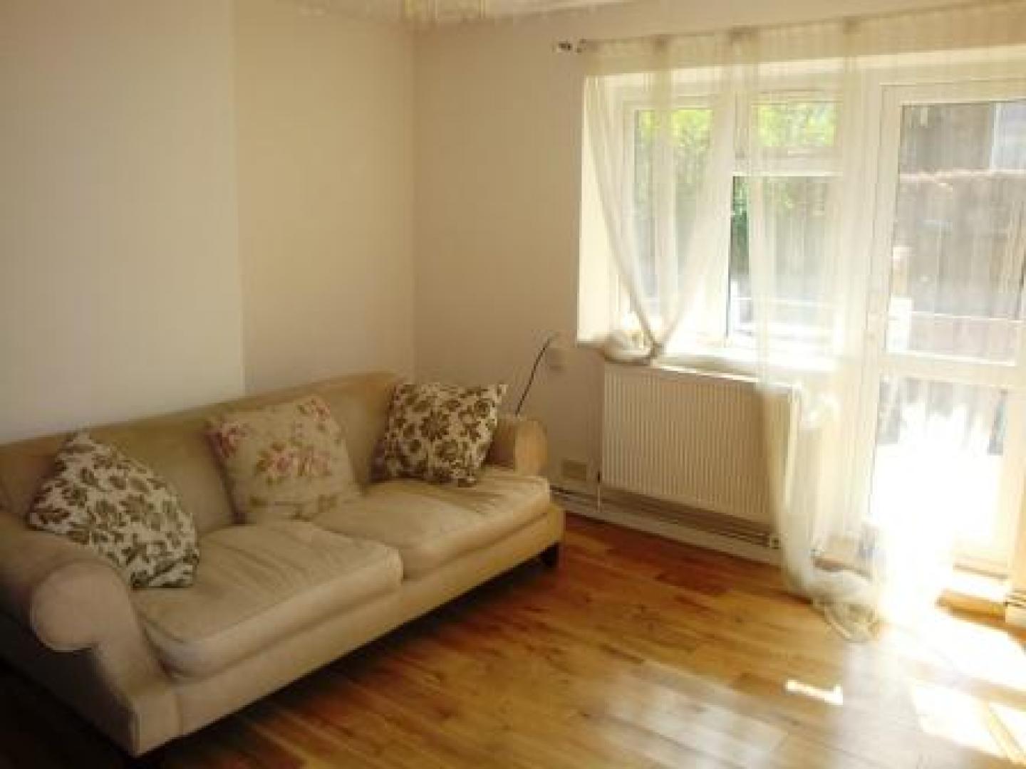 			NEW INSTRUCTION, 2 Bedroom, 1 bath, 1 reception Flat			 Chichester Road, KILBURN PARK/MAIDA VALE